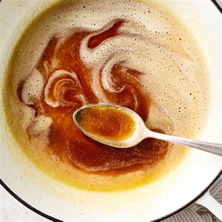 Does butter mix with water?