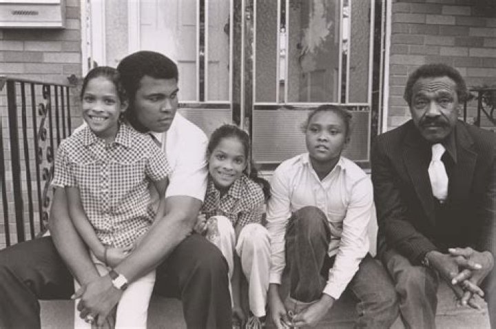 What kind of family life did Muhammad Ali have?